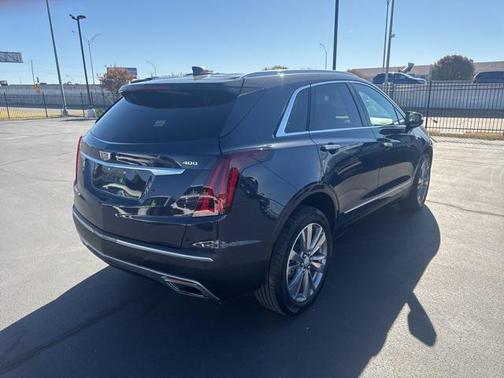 2025 Cadillac XT5 Premium Luxury