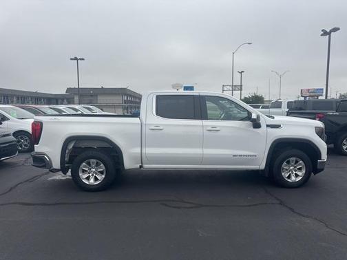 2024 GMC Sierra 1500 SLE