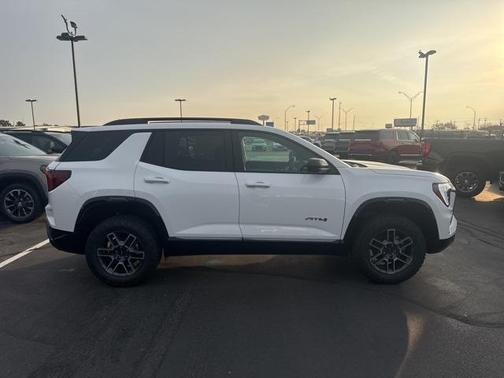 2026 GMC Terrain AWD AT4