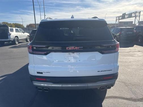 2025 GMC Acadia FWD Elevation