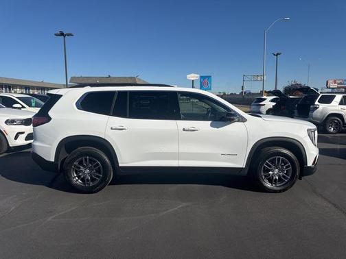 2025 GMC Acadia FWD Elevation