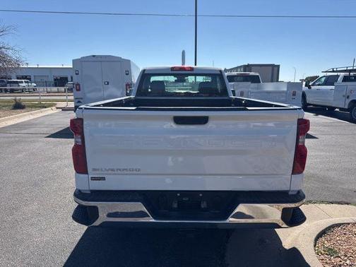 2025 Chevrolet Silverado 1500 WT