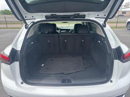 2023 Buick Envision Essence FWD