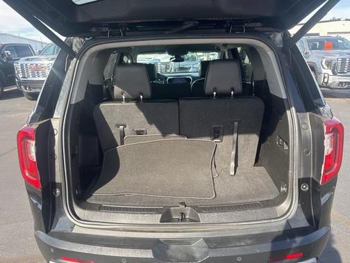 2023 GMC Acadia FWD SLT