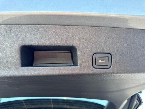 Moonstone Gray Metallic 2025 Buick Enclave Preferred FWD