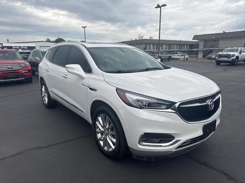 2020 Buick Enclave Essence