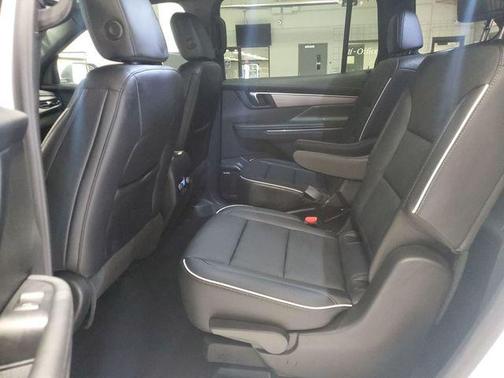 2025 Buick Enclave Preferred FWD