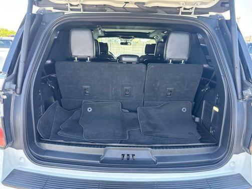Star White Metallic Tri-Coat 2020 Ford Expedition Limited