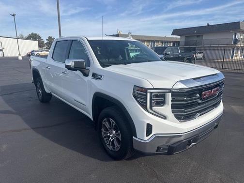 2025 GMC Sierra 1500 SLT