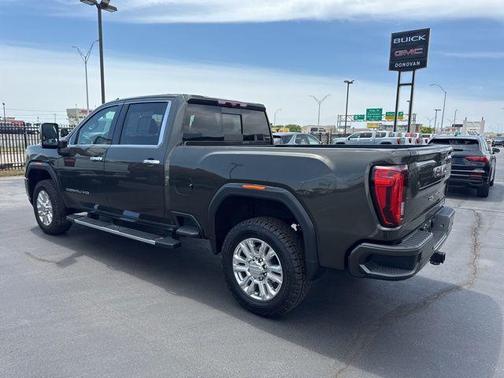 Forest Metallic 2022 GMC Sierra 2500 Denali