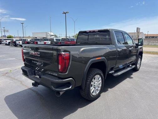 Forest Metallic 2022 GMC Sierra 2500 Denali