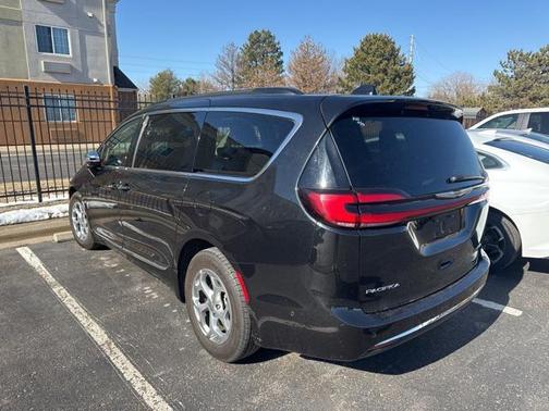 2022 Chrysler Pacifica Limited