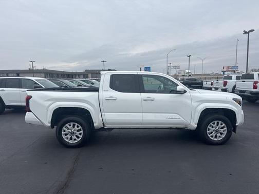 2024 Toyota Tacoma SR5