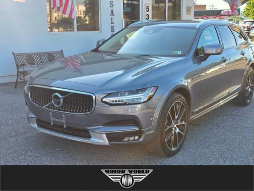 Osmium Grey Metallic 2018 Volvo V90 Cross Country T6