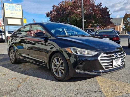 2018 Hyundai ELANTRA SEL