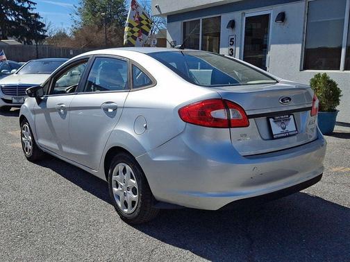 2013 Ford Fiesta SE