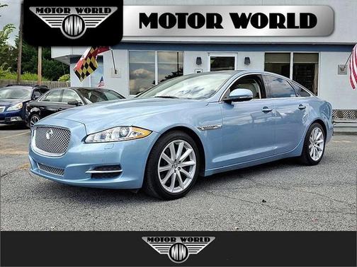 2011 Jaguar XJ Base