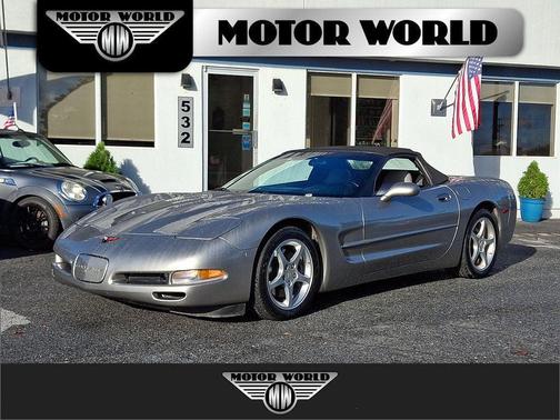 2000 Chevrolet Corvette Base