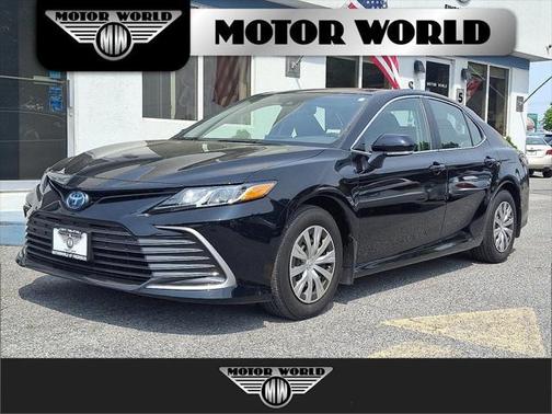 2022 Toyota Camry LE