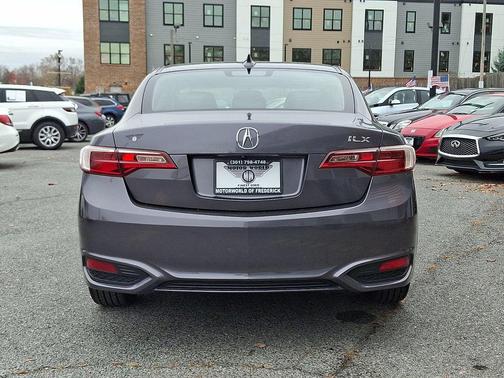 2018 Acura ILX Base