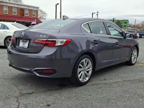 2018 Acura ILX Base