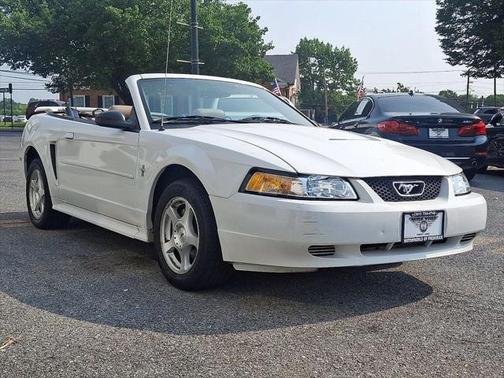 2003 Ford Mustang Premium