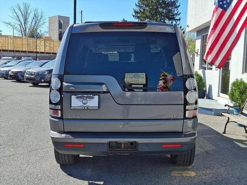 2015 Land Rover LR4 Base