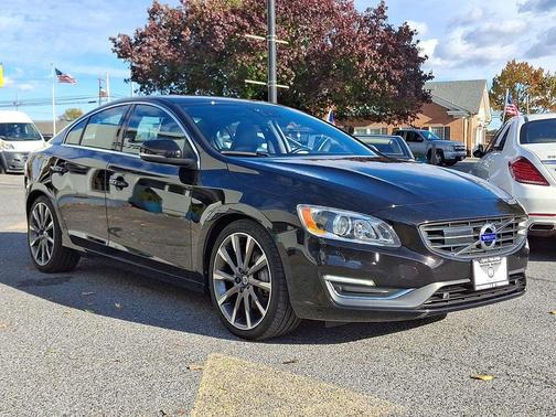 2015 Volvo S60 T5 Platinum