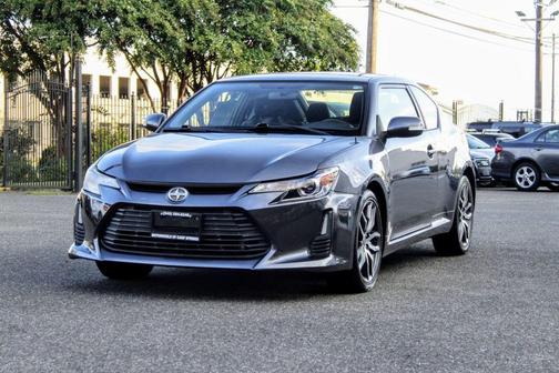 Photo 3 of 33 of 2014 Scion tC NEW