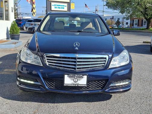 Lunar Blue Metallic 2013 Mercedes-Benz C-Class C 250 Sport