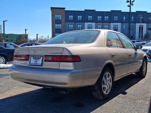 1998 Toyota Camry LE V6