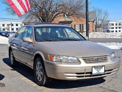1998 Toyota Camry LE V6