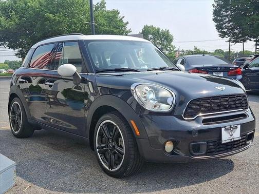 2012 MINI Cooper S Countryman Base