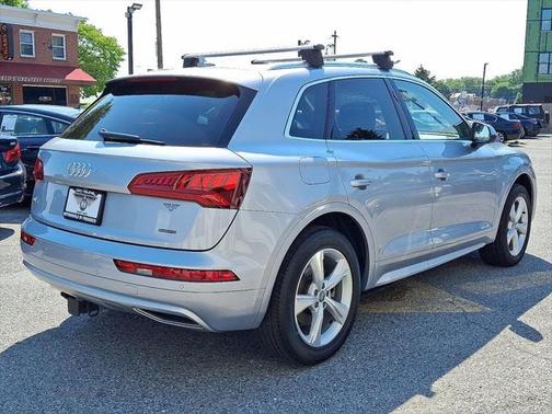 2020 Audi Q5 45 Premium Plus