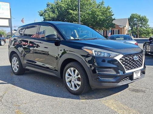 2019 Hyundai TUCSON SE
