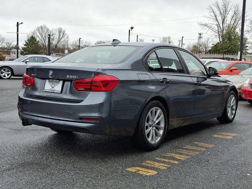 2018 BMW 320 i