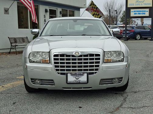 2010 Chrysler 300 Touring/Signature/Executive Series