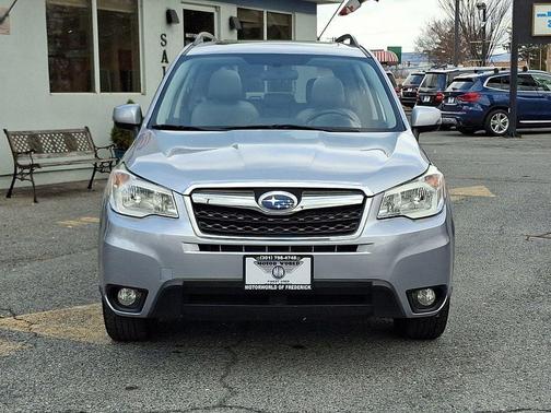2016 Subaru Forester 2.5i Touring