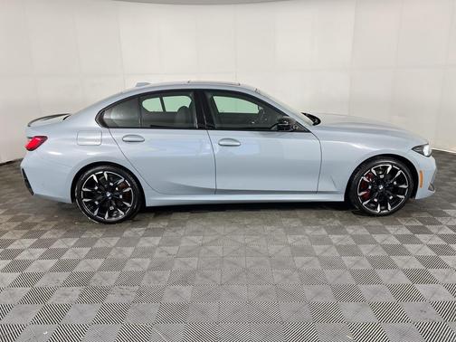 2026 BMW 330 xDrive NA