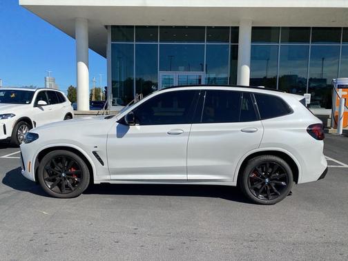 2024 BMW X3 M40i
