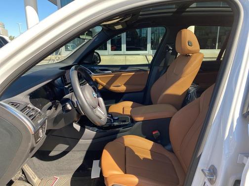 2024 BMW X3 M40i