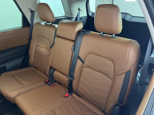 2023 Nissan Pathfinder Platinum 4WD