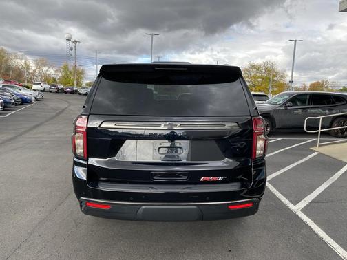 2022 Chevrolet Tahoe 4WD RST