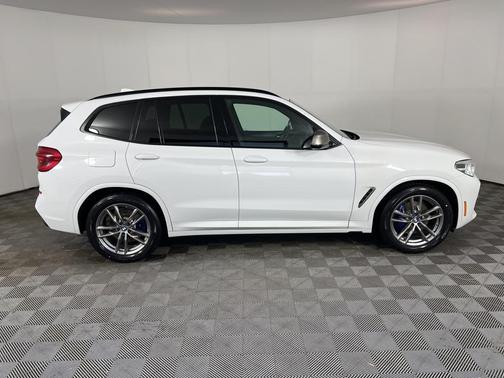 2019 BMW X3 M40i