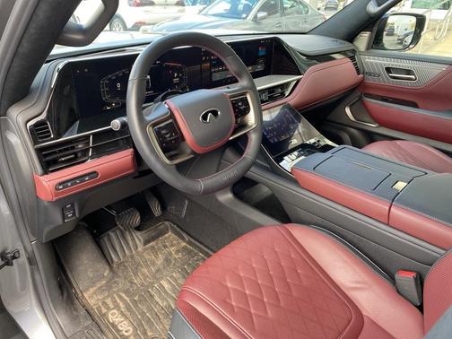2025 INFINITI QX80 AUTOGRAPH AWD
