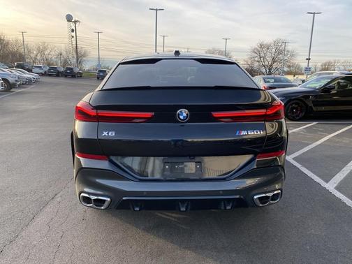 2026 BMW X6 M60i