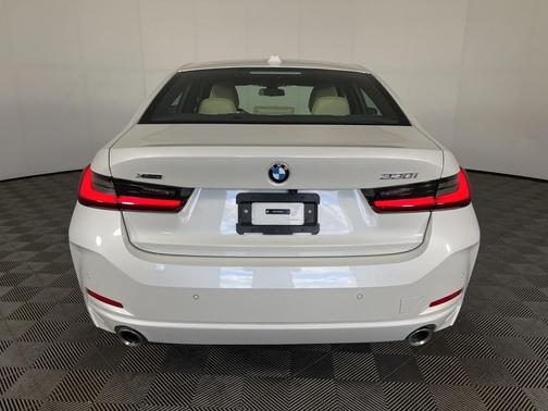 2025 BMW 330 xDrive