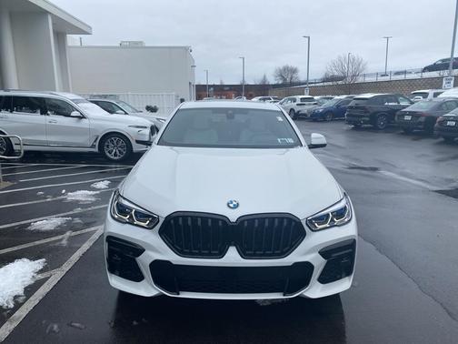 2023 BMW X6 xDrive40i