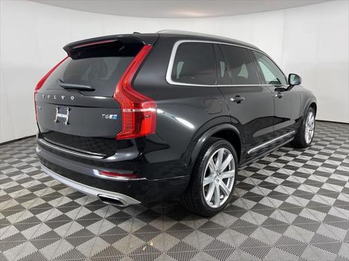 2019 Volvo XC90 T6 Inscription
