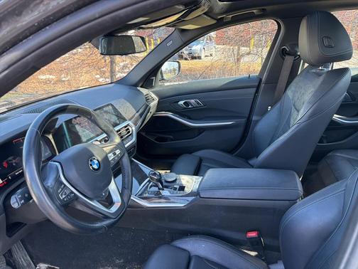 2021 BMW 330 xDrive